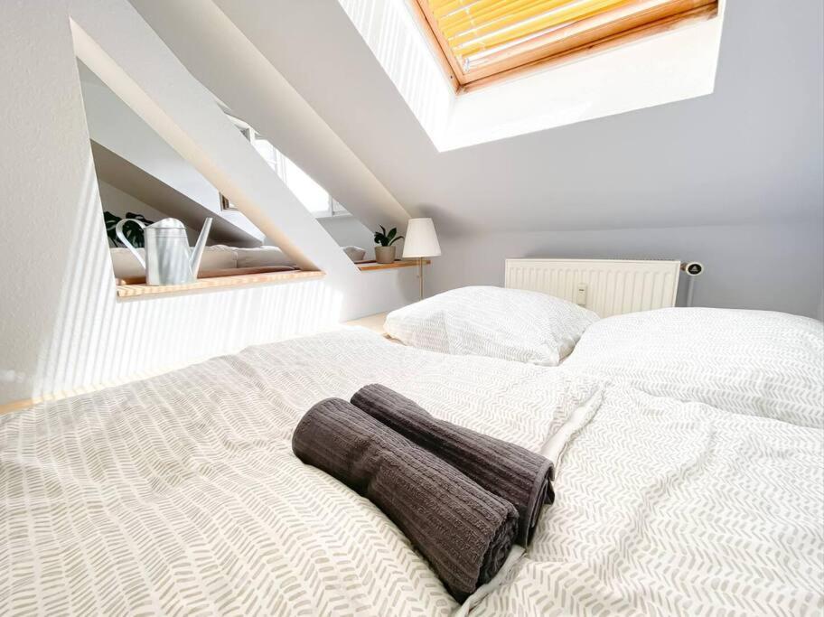 Schoene Ferienwohnung Mit Blick Ueber Stadtwald Leipzig Exteriör bild